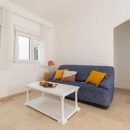 With Two Bedrooms And A Patio * Malaga
